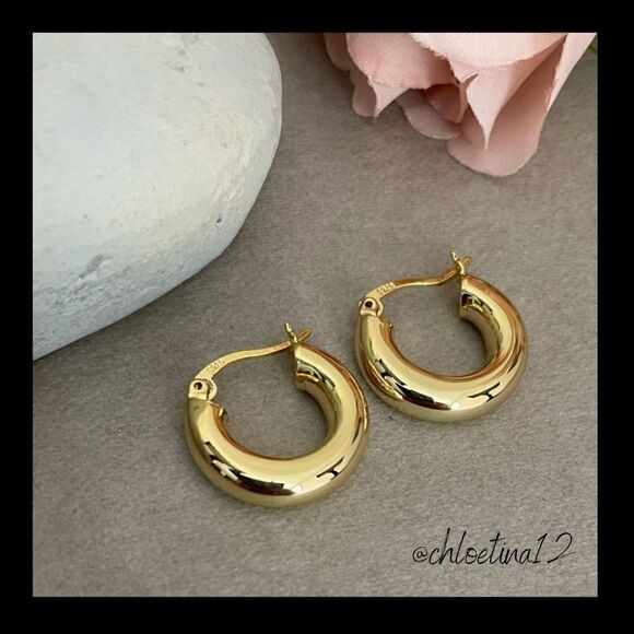 NEW 14k Gold Chunky Small Hoops - Picture 2 of 6